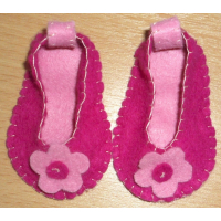 Licht met donker roze schoentjes