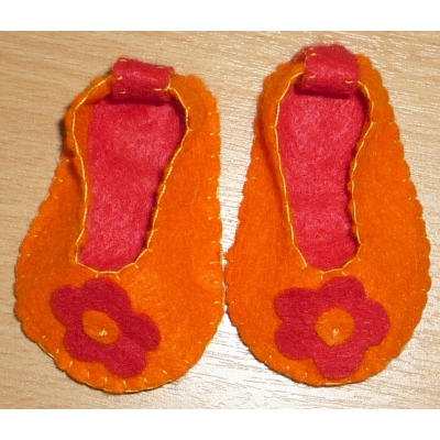 Oranje met rood schoentjes