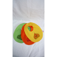 Slabbetjes met schulprand